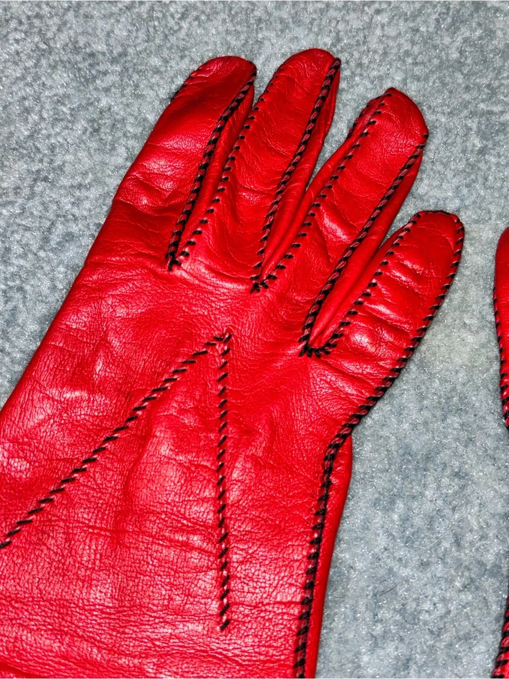 Vintage Gloves by Superb Red Leather Gloves Large Black Whip Stitch Mod Boho